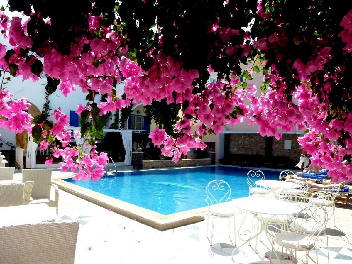 Bougainvillea Suites Kamári Extérieur photo