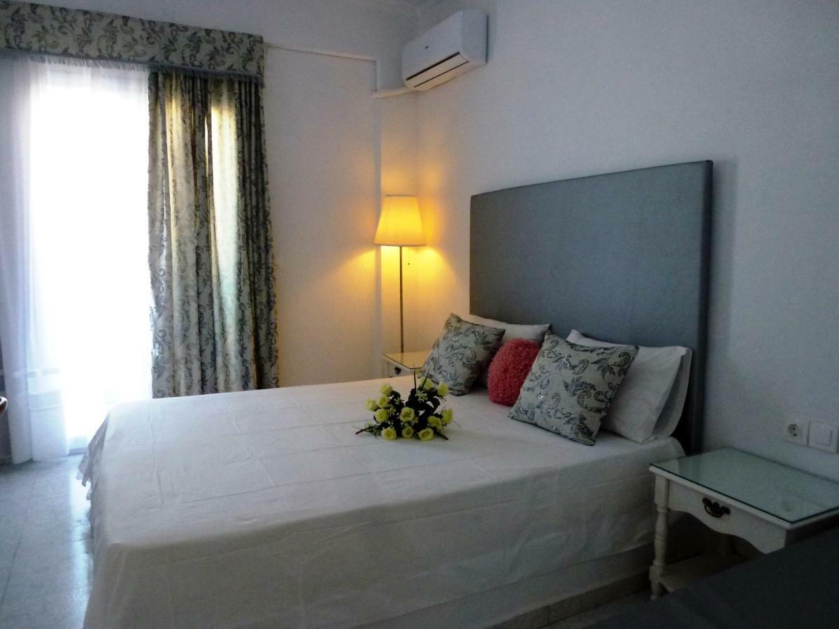 Bougainvillea Suites Kamári Extérieur photo